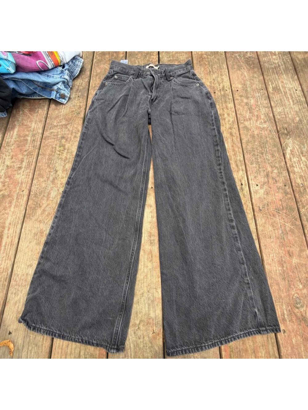 Levis Baggy Dad Wide Leg Jeans Size 24 Gray Denim Casual High Rise